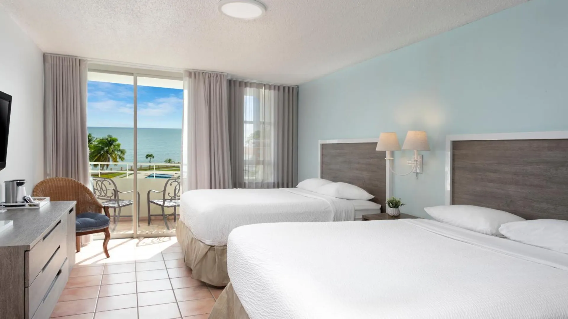 Hotel Rincon Beach Resort